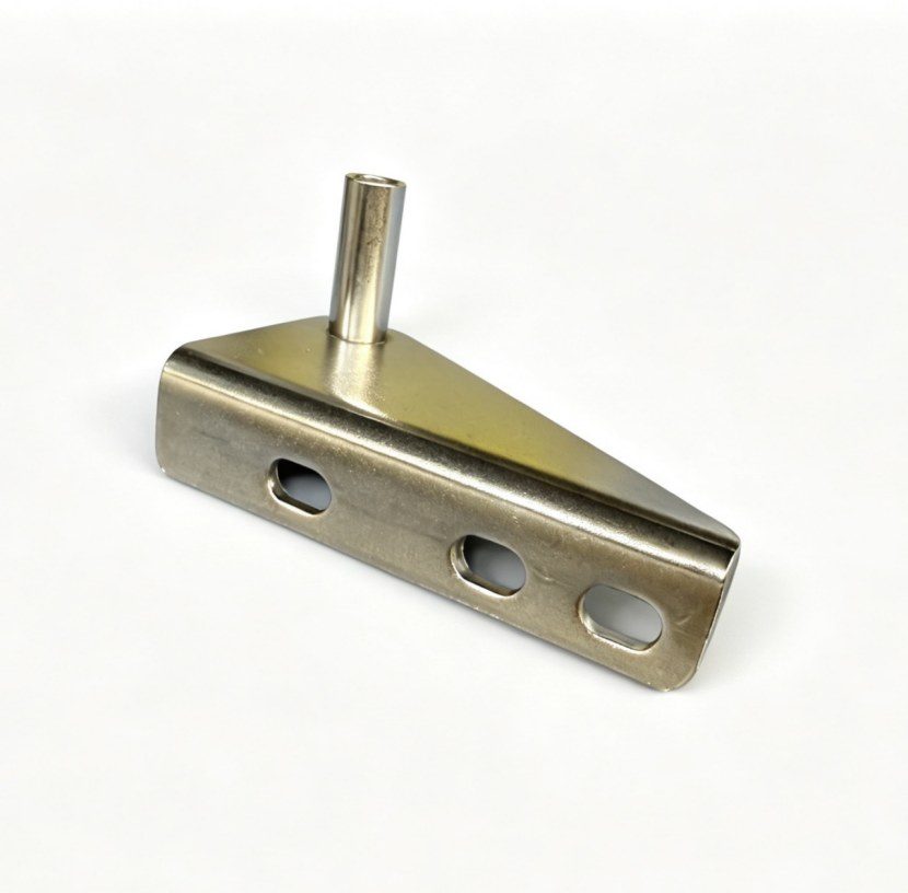 Hinges for commercial refrigeration